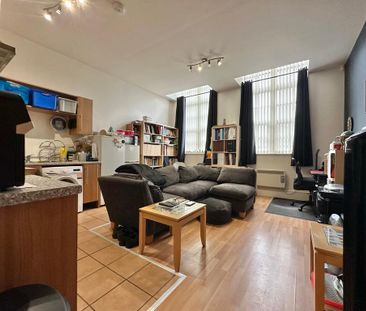 2 bedroom flat to rent - Photo 4