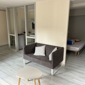 Location Appartement 1 pièce 32m² MONTAUBAN 82000 - Photo 2