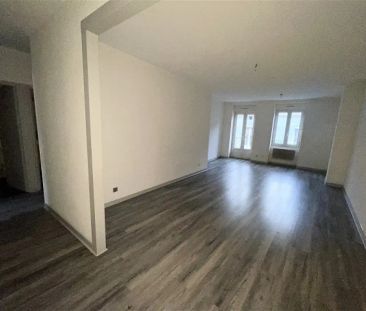 Location appartement 3 pièces - 71m² à Firminy (42700) - Photo 2