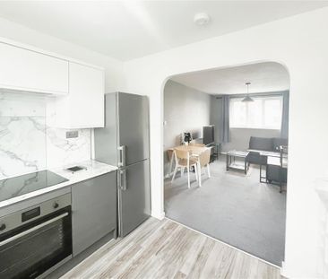 Duke Street, SWANSEA - Photo 2