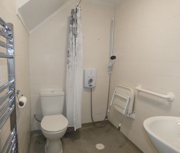 John Street flat 1 - Photo 2