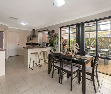 Spacious Family Home in Baldivis - Photo 6