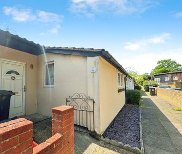 1 bedroom in a house share to rent - Photo 6