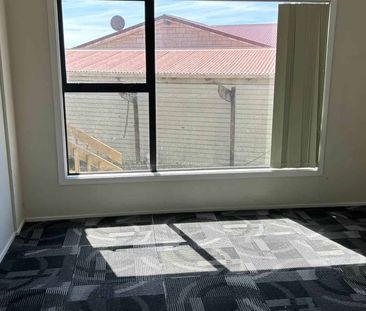 Cozy & Modern Lower-Level Home - Photo 1