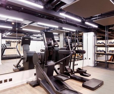 1 Bed Flat, Faraday House, SW11 - Photo 3