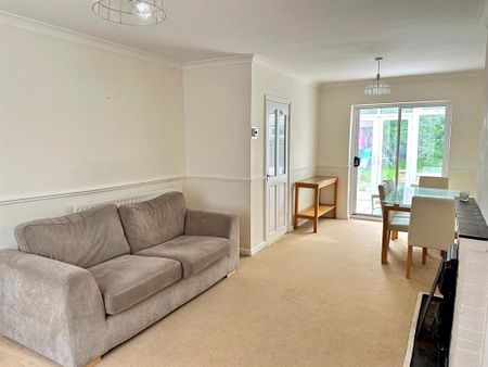 3 bedroom house to rent - Photo 3