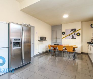 1 bed Shared House for Rent - Photo 2