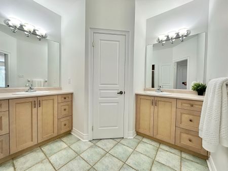 For Lease - 13 Classic Drive Unit# -, Brampton, Ontario - Photo 4