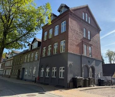 Lejlighed tæt på natur og grønne områder et stenkast fra centrum - Foto 1