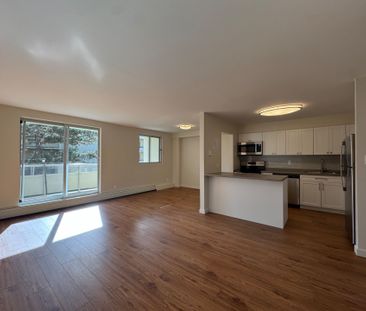 For Lease - 5611 Valley Way Unit# 217, Niagara Falls, Ontario - Photo 1