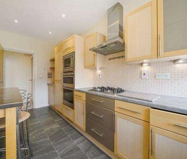 Burberry Court, Etchingham Park Road, Finchley, N3 - Photo 4