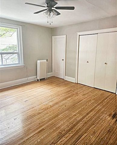 1 Bedroom - Photo 3