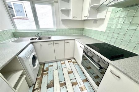 Cranbury House, Southampton SO14 - Photo 2