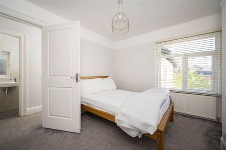 148 Malone Avenue, Belfast, BT9 6ET - Photo 5