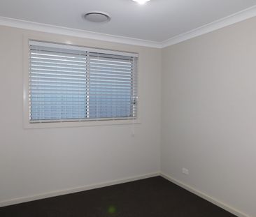 Modern Family Home - Photo 6