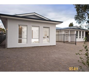 Fantastic 3 Bedroom Home! - Photo 2