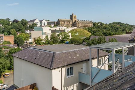 3 bedroom apartment to rent - Photo 5