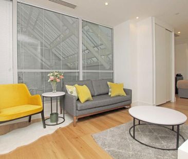 Studio to rent - Photo 5