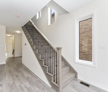 For Lease - 116 Turnberry Lane, Barrie, Ontario - Photo 5