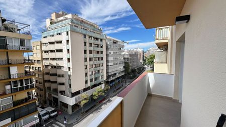 Middle Floor Apartment in Marbella - Photo 3
