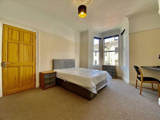 4 bedroom house share to rent - Photo 1