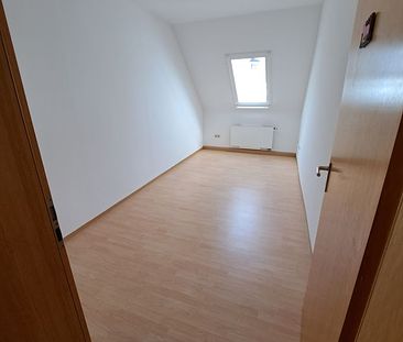 Geräumige 4-ZKB Wohnung in ruhiger Sackgasse gelegen - Foto 1