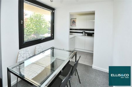 Britten Close, NW11, Golders Green - Photo 2
