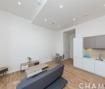 2 bedroom flat to rent - Photo 4