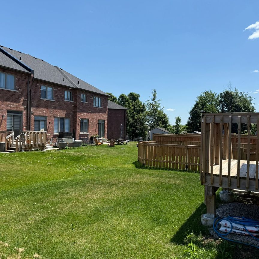 For Lease - 2111 Wilson Street, Innisfil, Ontario - Photo 1