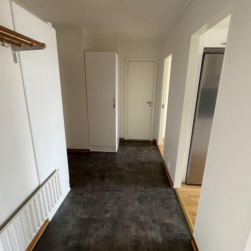 Docentgatan 1A, Hermodsdal - Photo 1