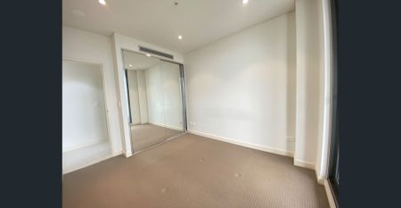 1 bedroom + study apartment in Homebush - Photo 3