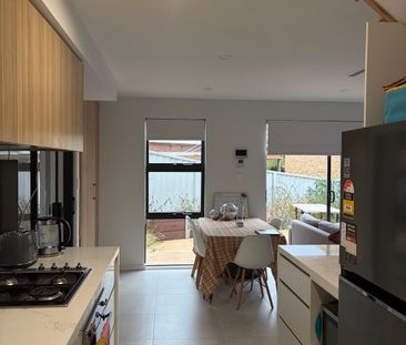 Wollongong CBD - Photo 5