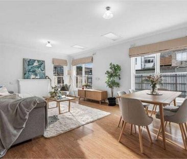 Spacious Home in the heart of Moorabbin - Photo 1