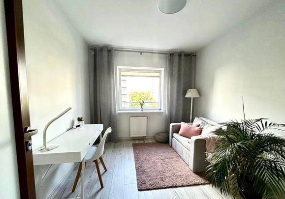 Mieszkanie do wynajęcia - Warszawa, Wyględowska - Photo 1
