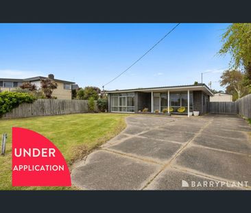 1 Spencer Avenue, Dromana, Vic 3936 - Photo 2