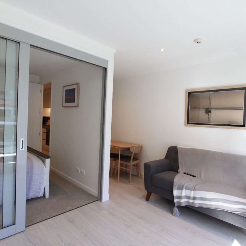 Two bedroom furnished in Sugartree - Photo 1