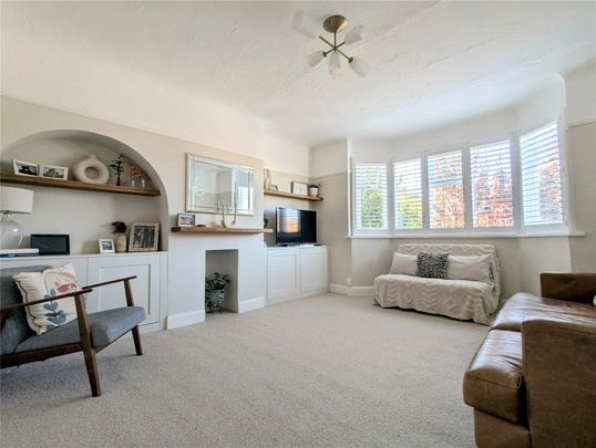 Parklawn Avenue, Epsom, Surrey, KT18 7SJ - Photo 1