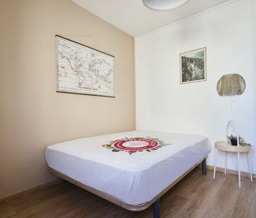 GERUZEZ Roommate 4 Bedrooms at Reims - Photo 2