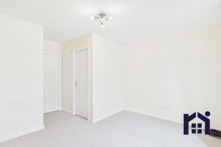 3 bedroom end of terrace house to rent - Photo 5