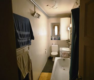 Appartement deux pièces surface de trois - Photo 5