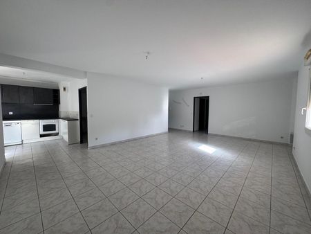 Location Appartement 3 pièces 76m² PERPIGNAN 66000 - Photo 4