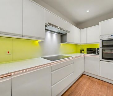 3 bedroom apartment to rent - Photo 6