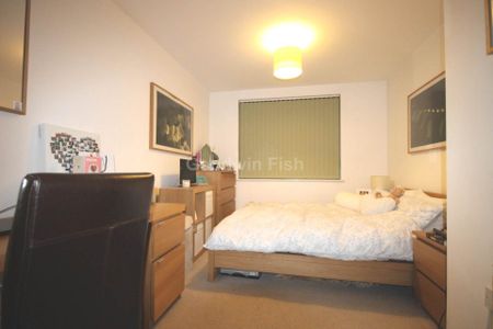 City Gate, 1 Blantyre Street, Castlefield - Photo 4