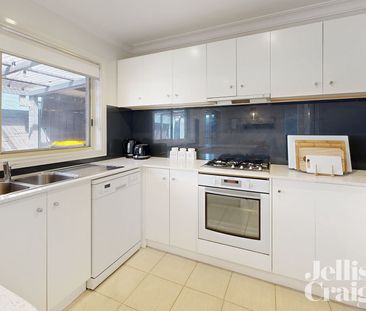 2/69 Ella Grove, Chelsea - Photo 2