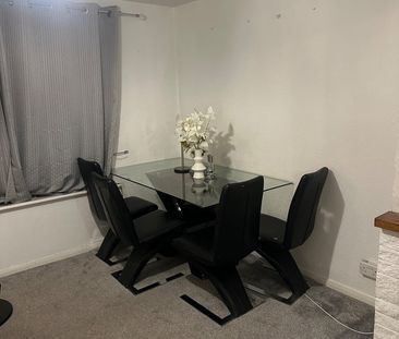 3 Bed Semi-Detached House, Beckhampton Road, NG5 - Photo 5