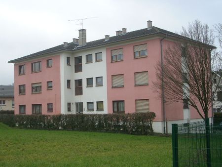 Location Appartement 2 pièces 36m² SARREGUEMINES 57200 - Photo 2