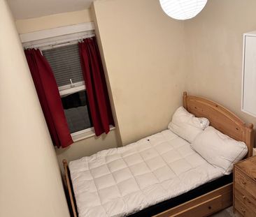 Room in a Shared House, Bath Road, BS4 - Photo 3