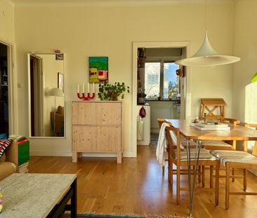 Valborgsmässovägen, Hägersten - Photo 2