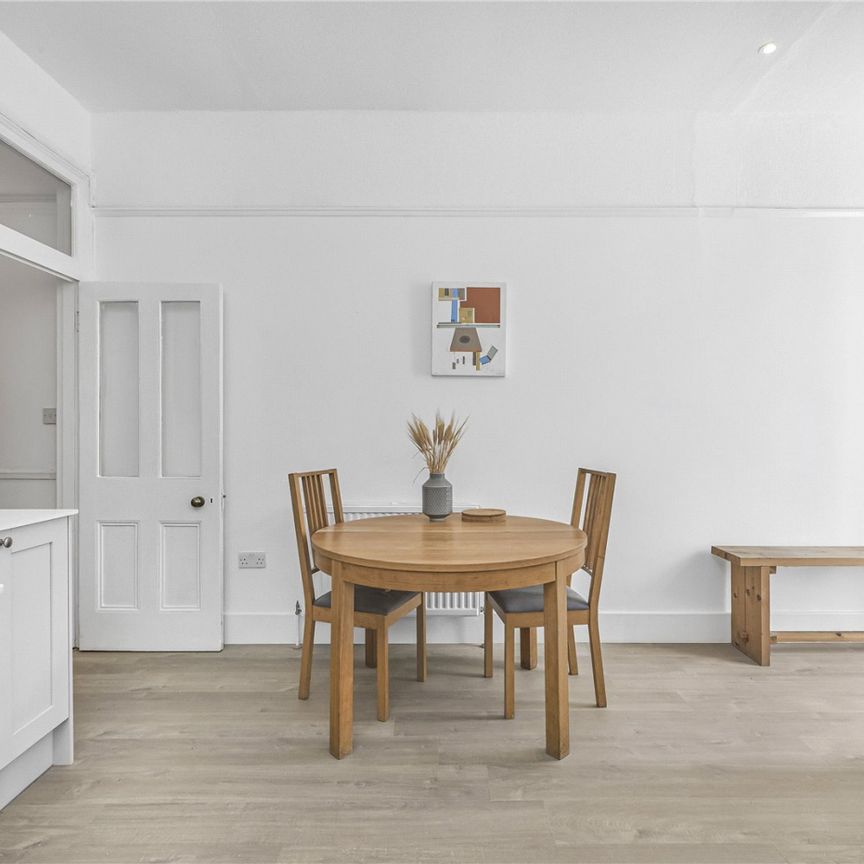 Bonneville Gardens, Clapham, SW4 - Photo 1