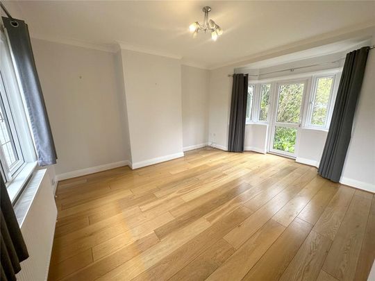 4 bedroom semi-detached house to rent - Photo 1